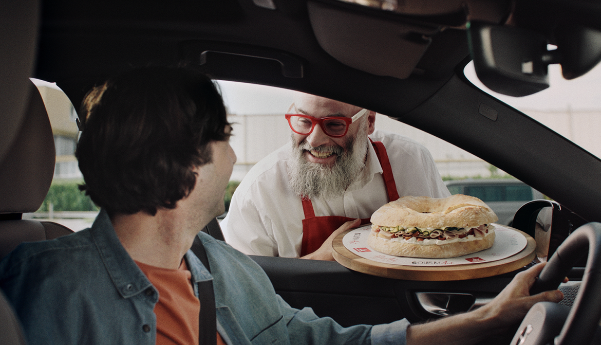 Autogrill e PizzAut:  Un Viaggio di Inclusione Che Continua con GourmAut 