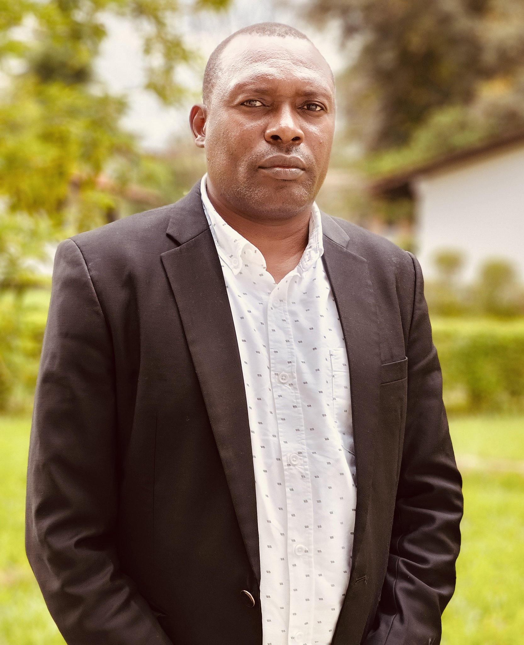 Prof. Albino Kalolo