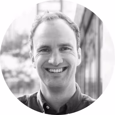 Jan Oldies - Geschäftsführer Thomas Philipps - ACHIEFERS Referenz