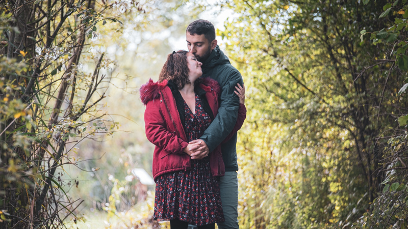 Séance couple complice au château de Vizille en Isère