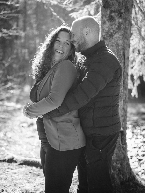 Séance couple grossesse belly painting à Chambéry en Savoie 