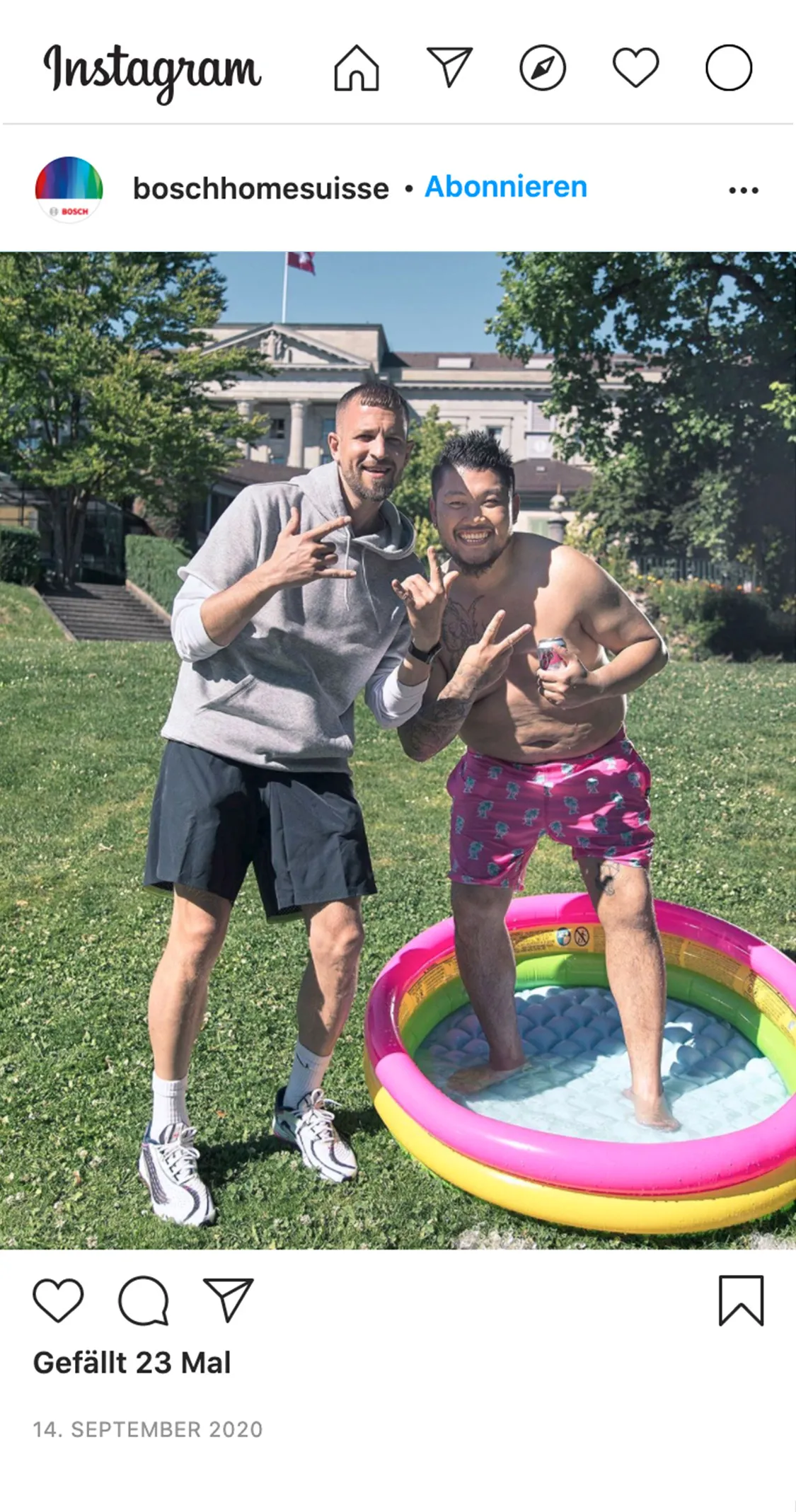 Bosch Social Media Post mit Stress im Garten in einem kleinem Pool – Social Media Agentur