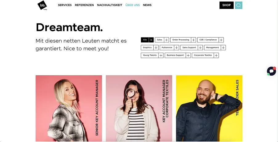 Teamvorstellung mit drei farblich hinterlegten Porträts von Mitarbeitenden bei bb trading unter dem Titel „Dreamteam“.