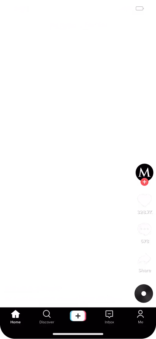Beispiel Mockup einer TikTok For You Page von der Agentur rosarot