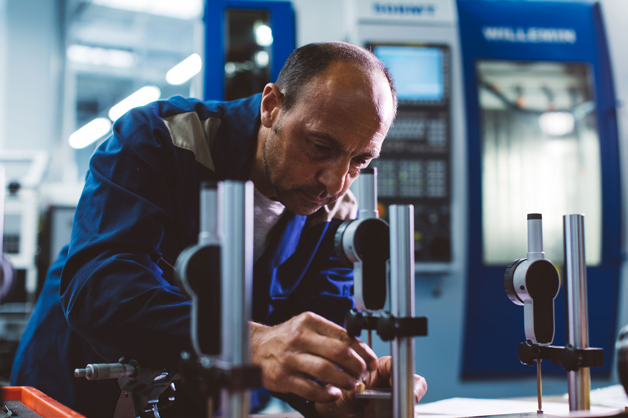 Commercial Blog Studio_M, 56% OFF | www.ashadeeptech.com