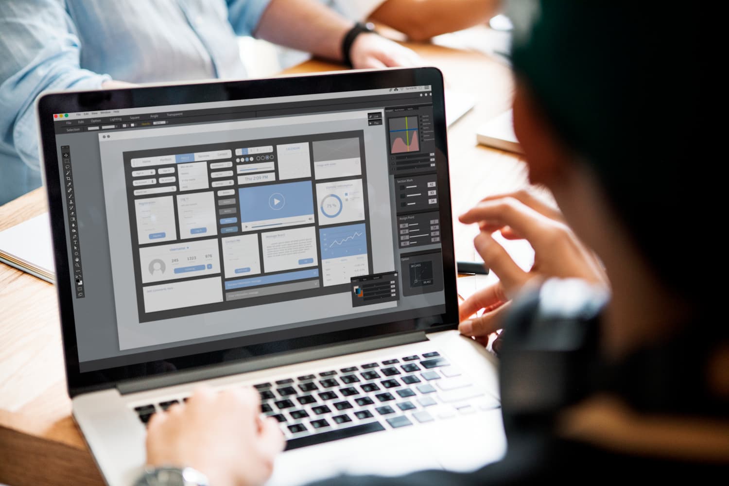 Changer de logiciel CSE : Guide complet pour une transition réussie