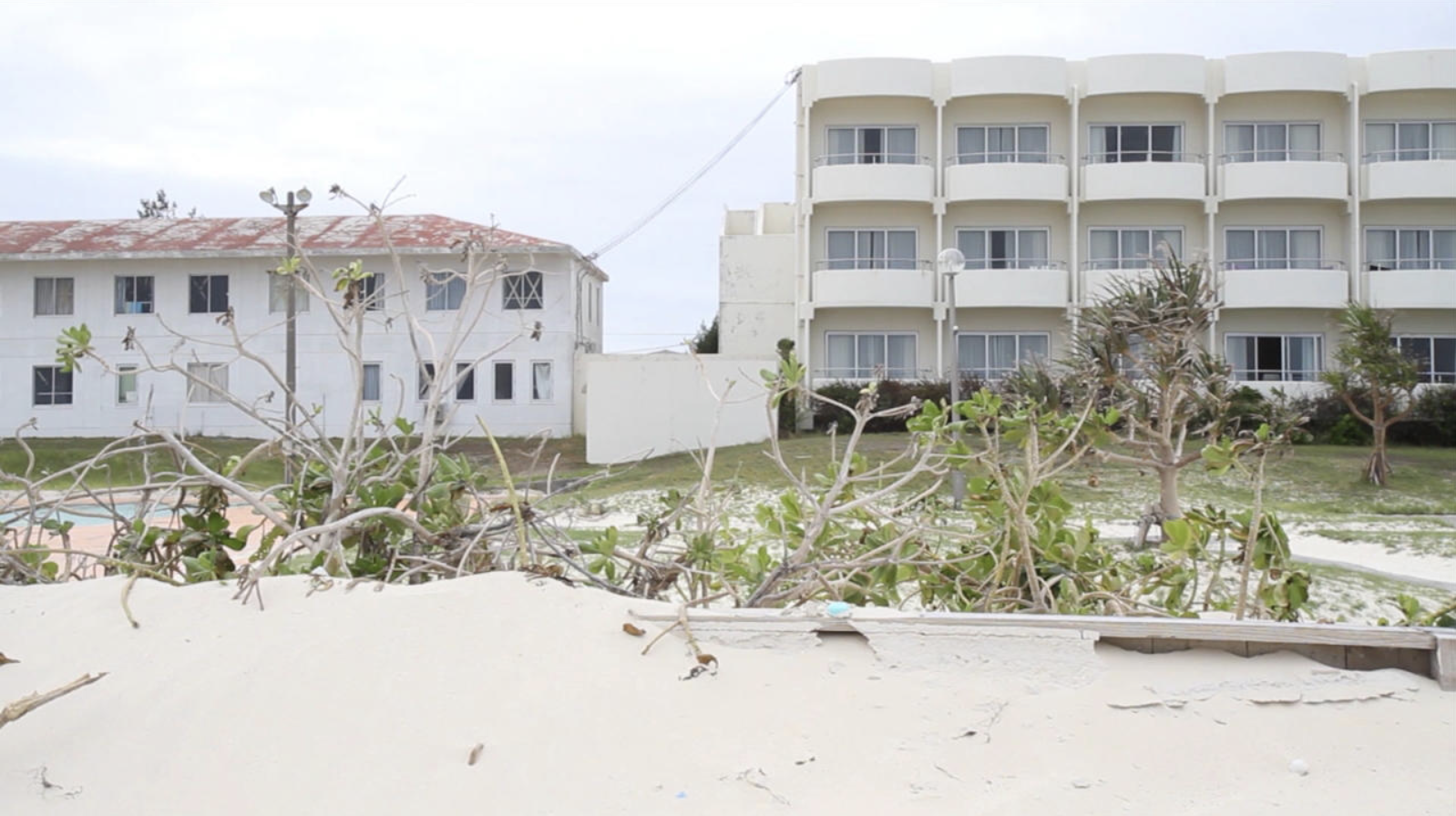 Futoshi Miyagi, 'The Ocean View Resort' (2013), video still. Courtesy of Mori Art Museum.