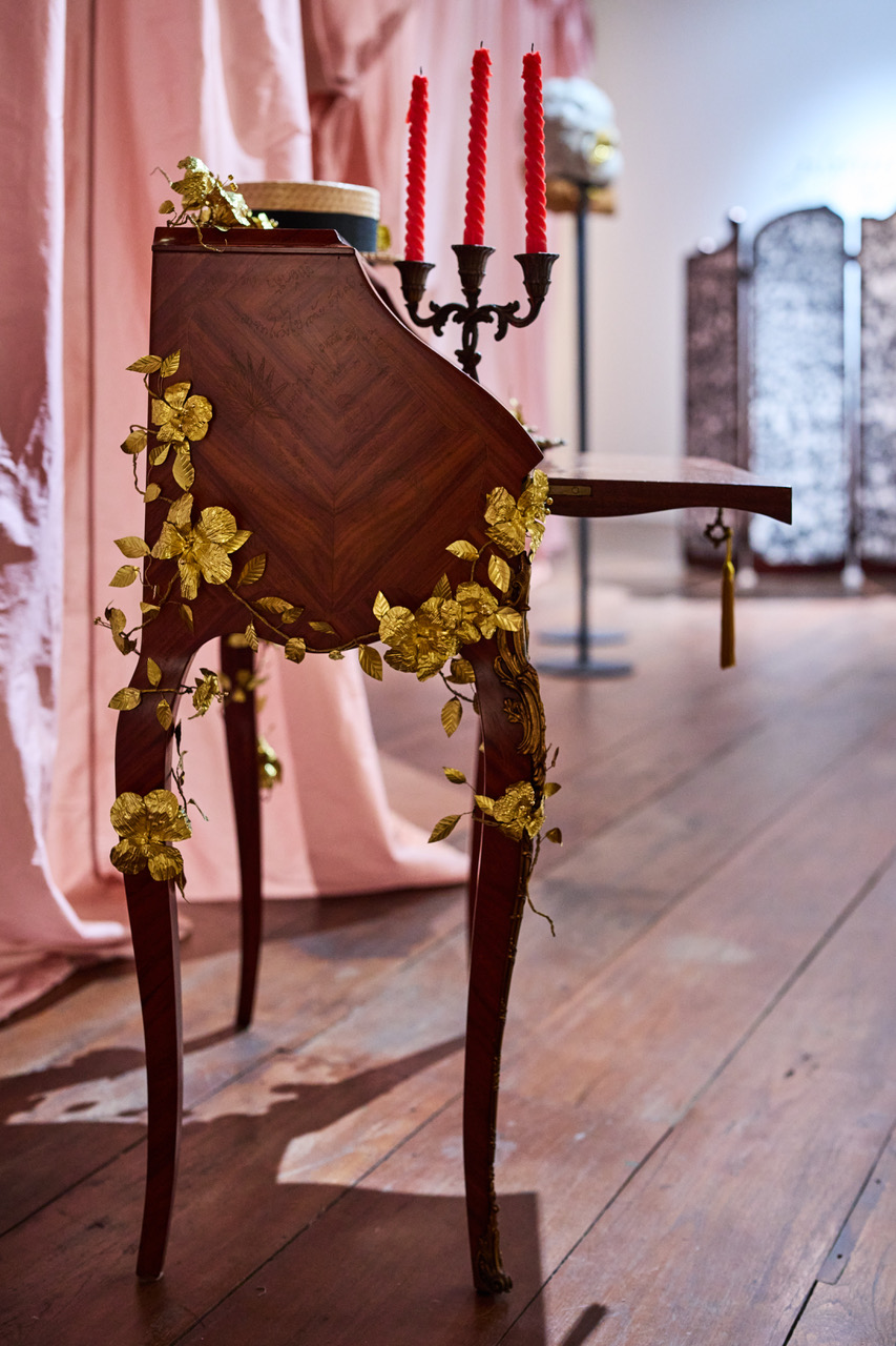 Bangkok: ‘รูปสุวรรณศิวิไลซ์: Metamorphosis in Gold’, Warin Lab Contemporary, Bangkok.