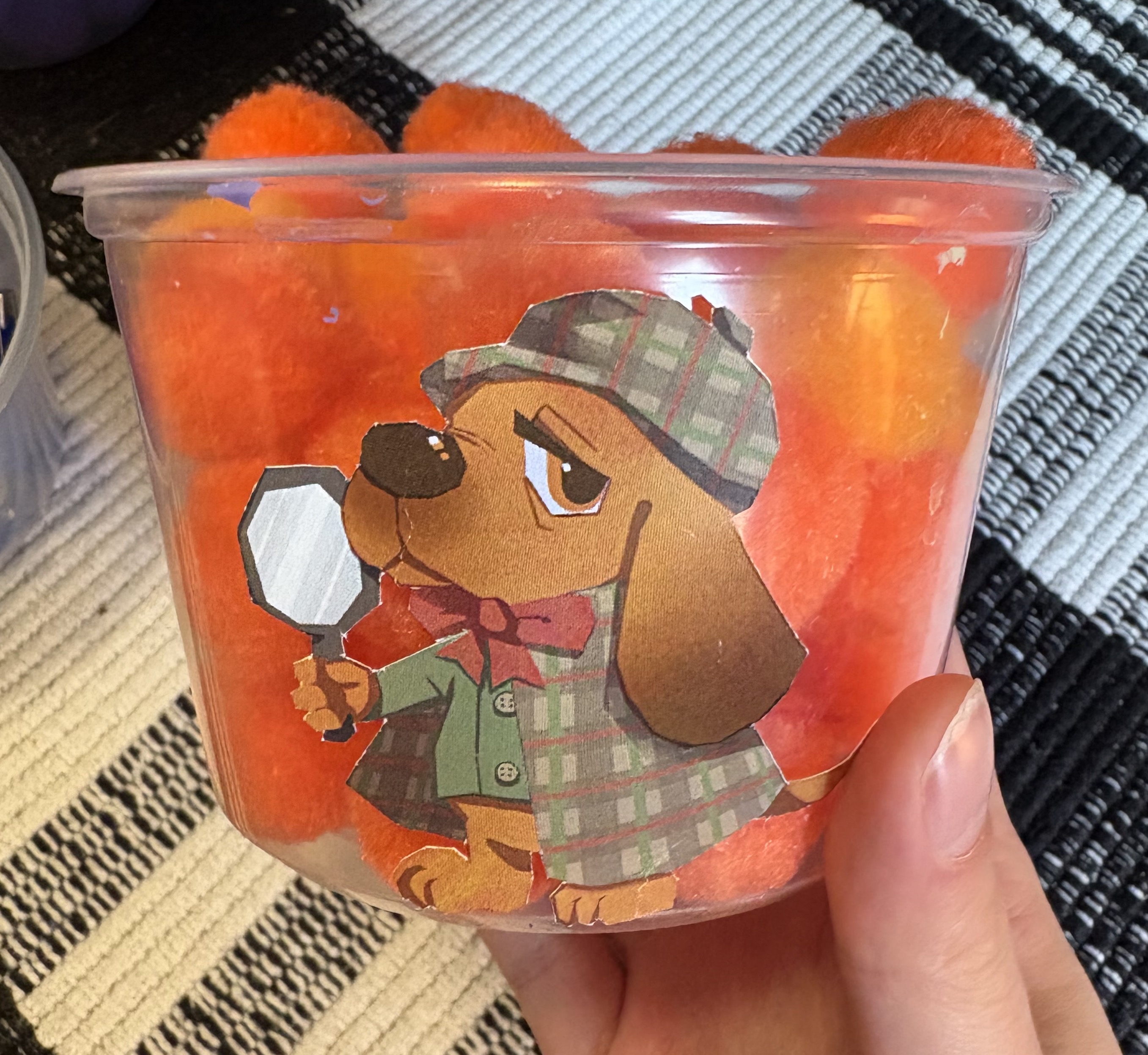 Pom pom container first iteration