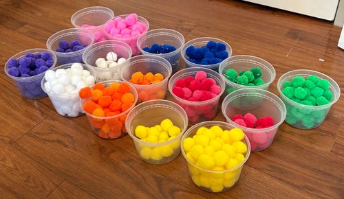 Pom pom colors