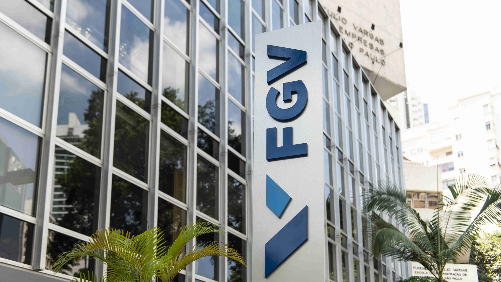 Fachada da Faculade Getulio Vargas