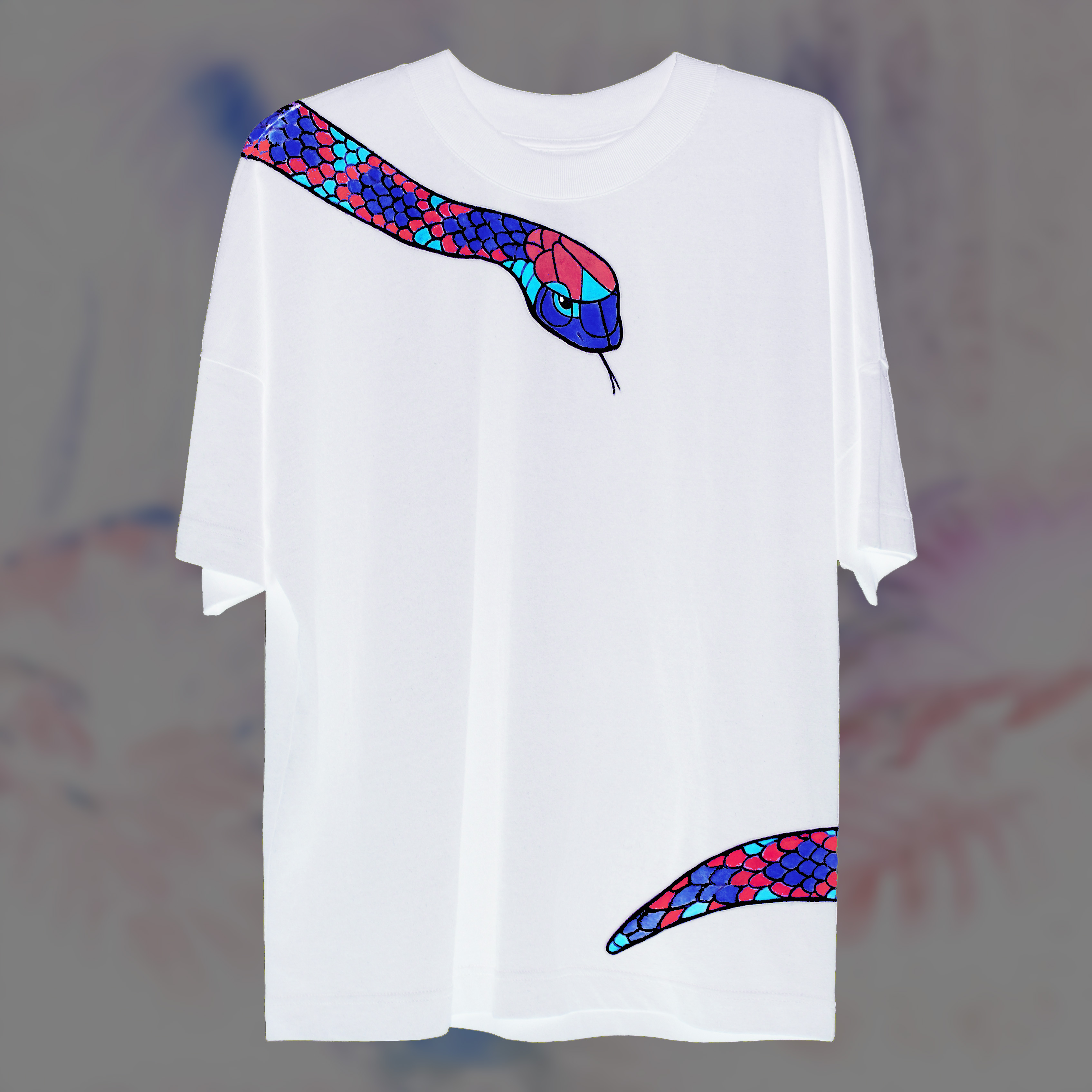 Snake white hand-painted T-shirt