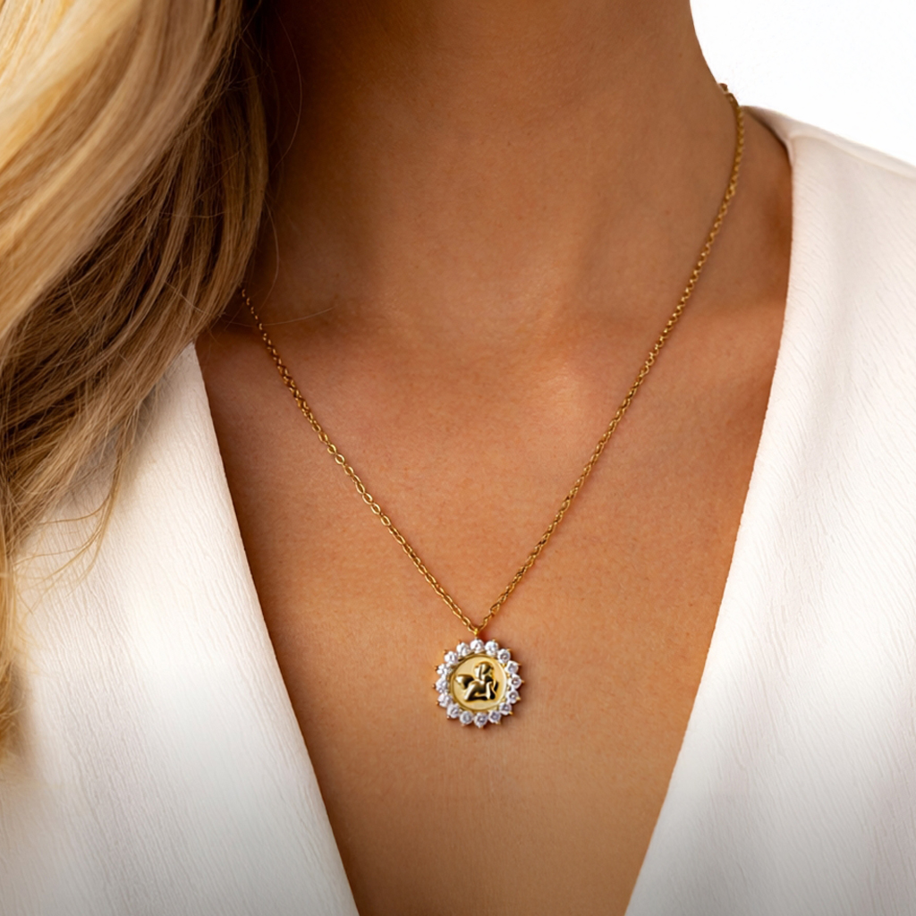 Angel Madonna Sixtina necklace: 925 sterling silver 18 kt gold plated with zirconias