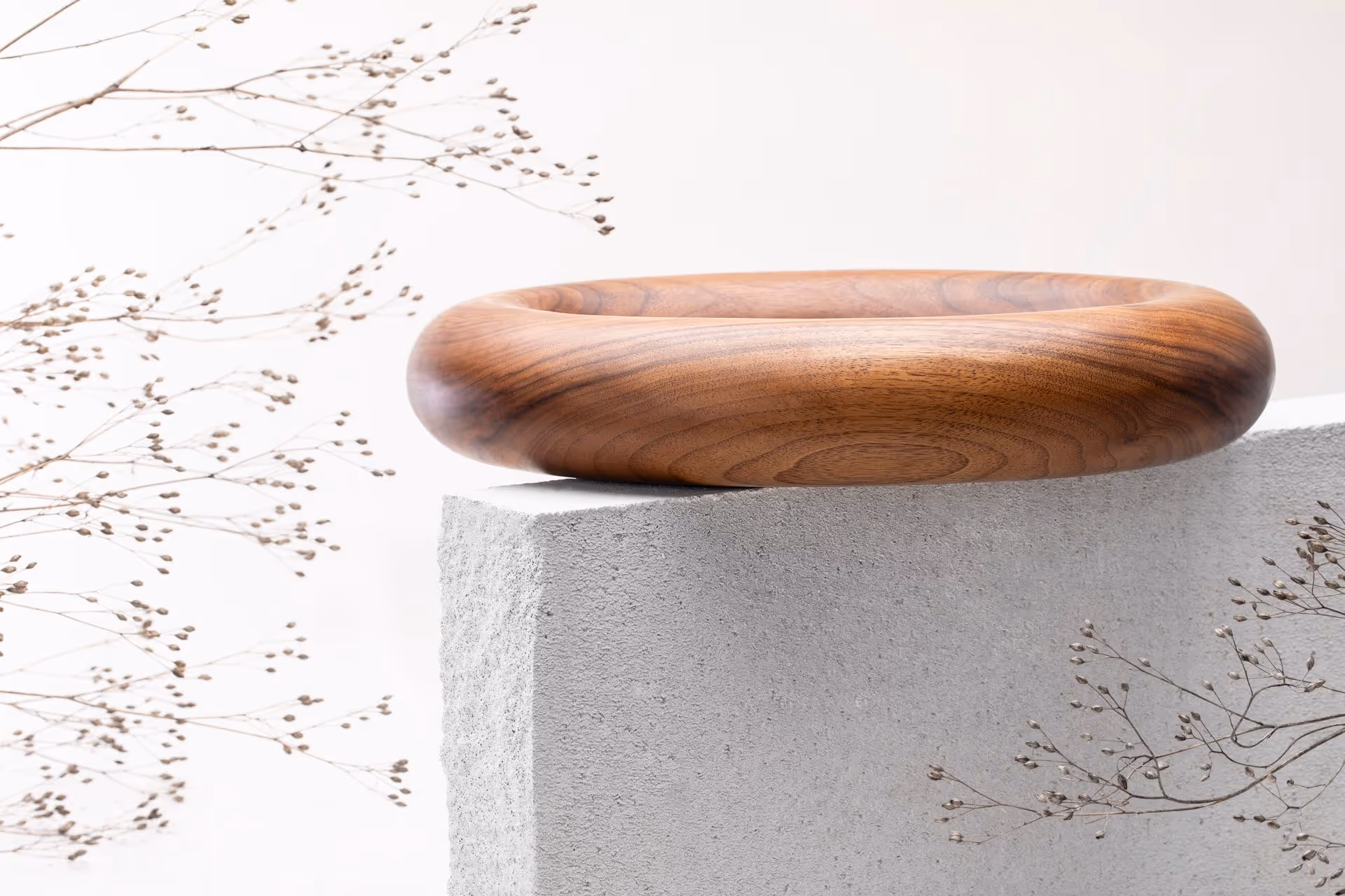 Sandblasted oak Clong bowl, Anonymia