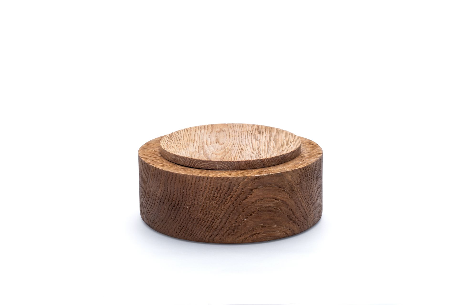 Sandblasted oak rectangular tray by Anonymia