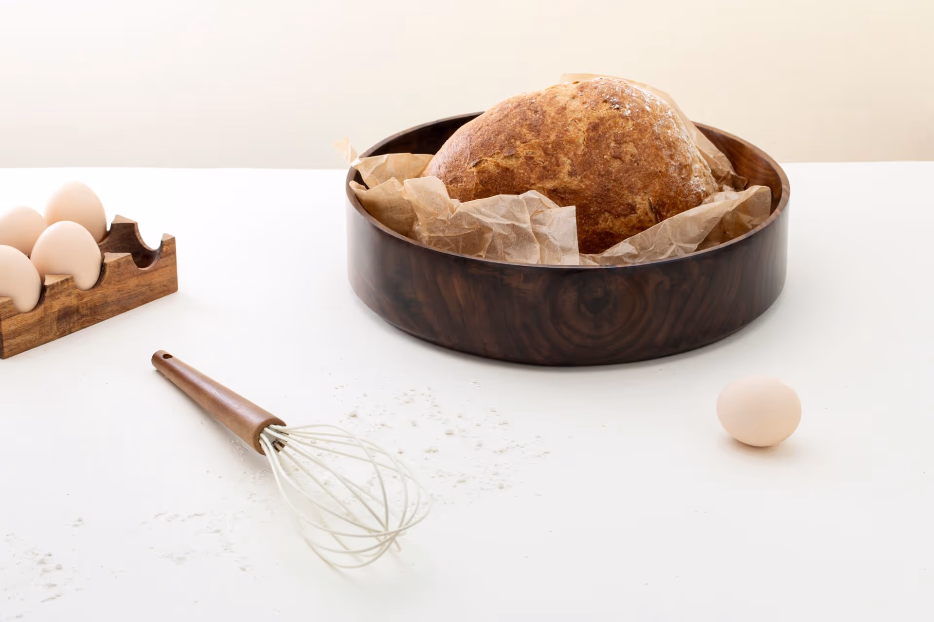 Chif yakisugi multipurpose tray styled in a Scandinavian interior by Anonymia