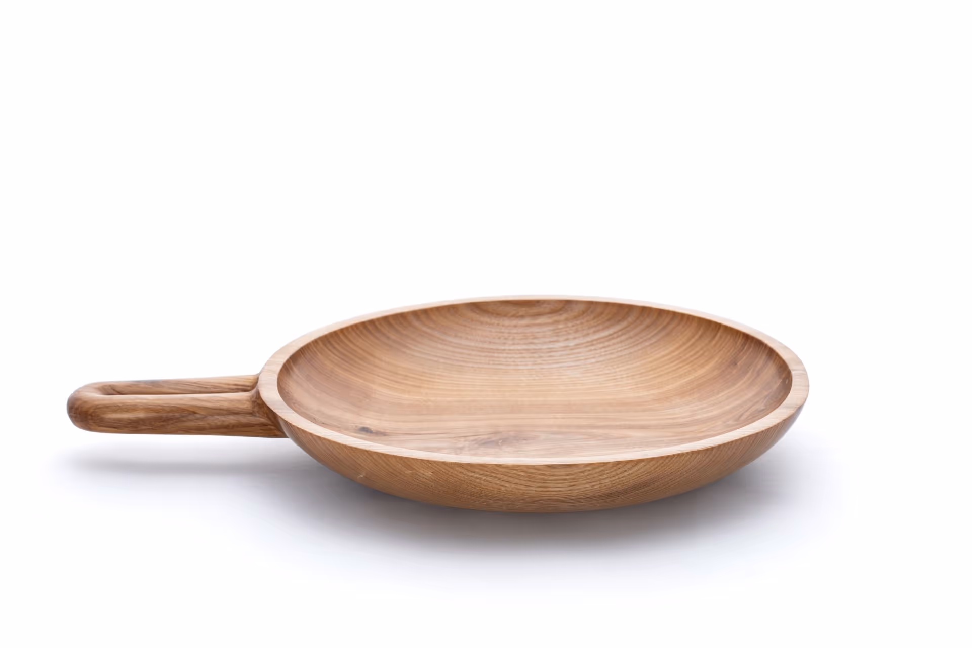 Oiled oak Klink lidded box by Anonymia