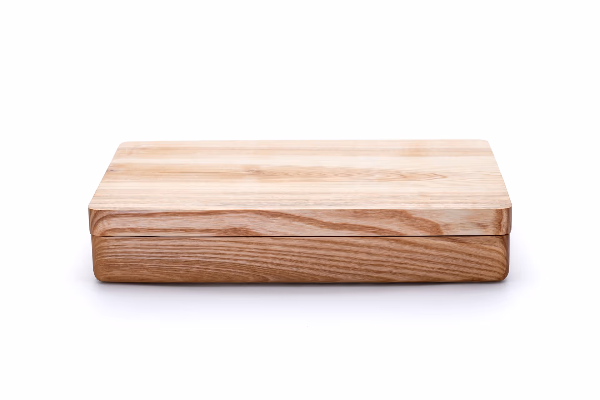 Oiled ash Klink lidded box by Anonymia
