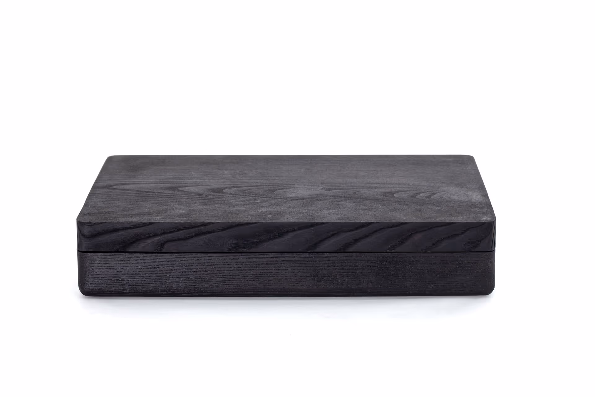 Sandblasted oak Klink lidded box by Anonymia