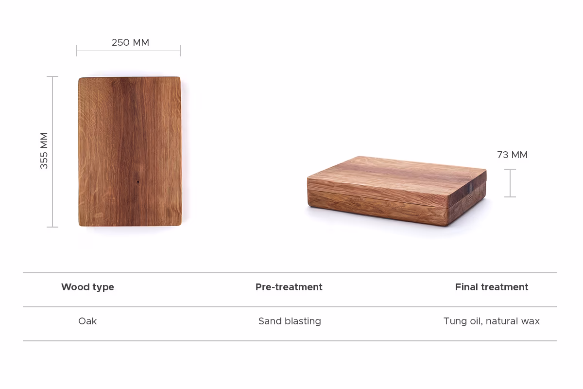 Glagk sandblasted oak box with lid by Anonymia, styled shot