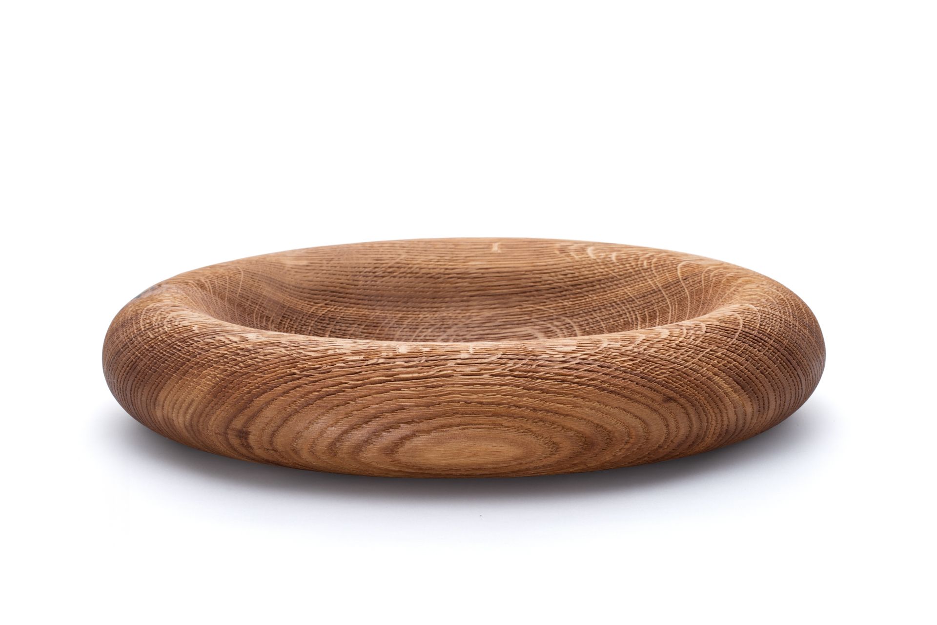 Clong oval ring bowl in sandblasted oak by Anonymia