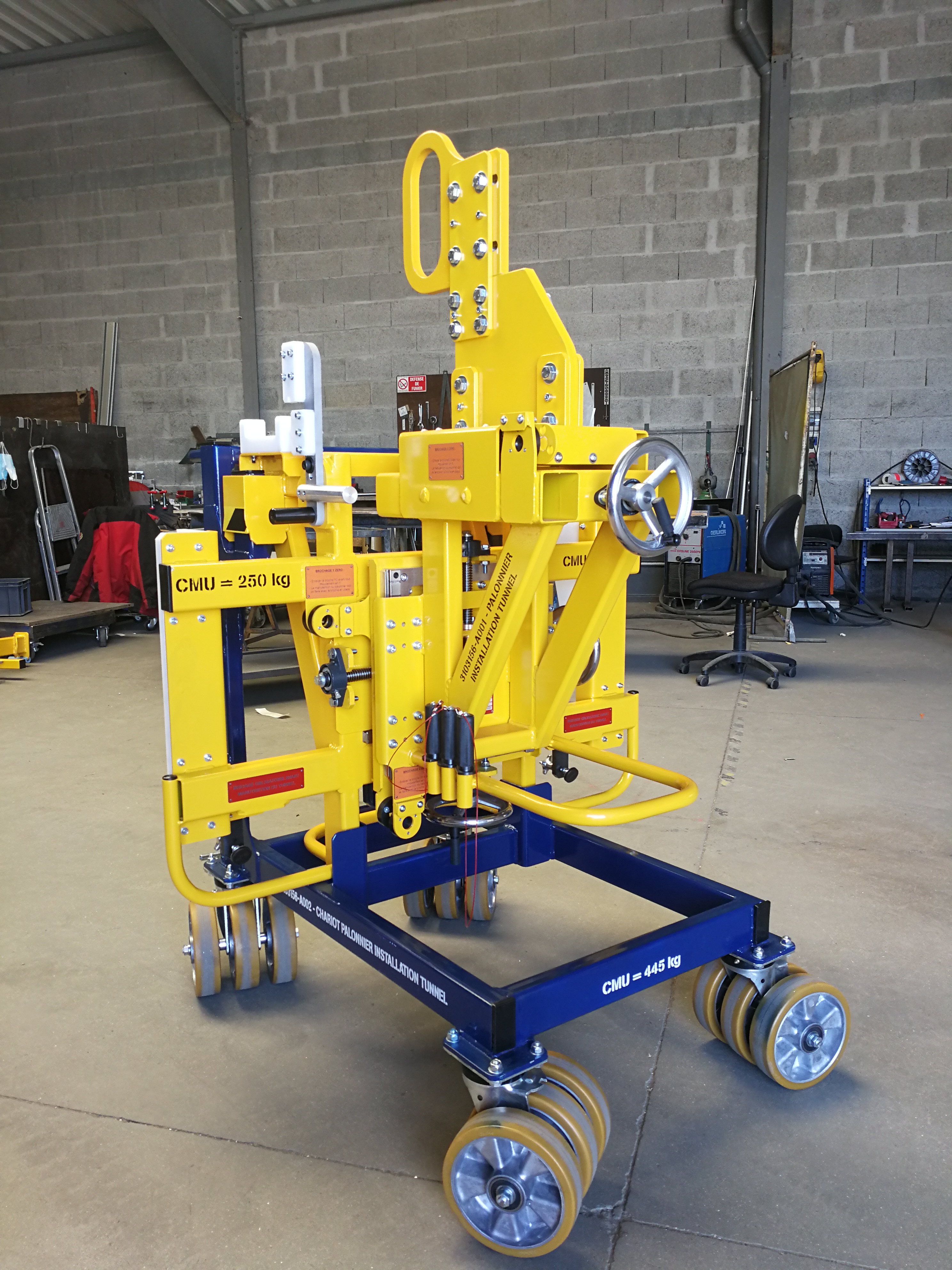Palonnier de levage réglable pour pièces ferroviaires, fabrication sur mesure pour applications lourdes