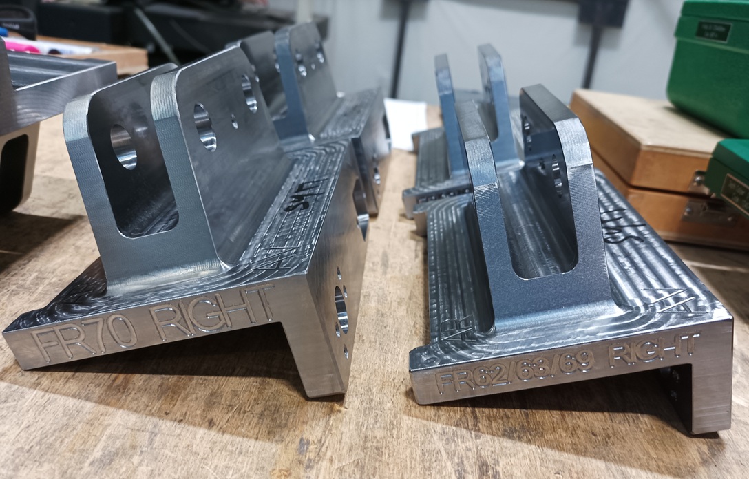 Ferrure de manutention pour levage de pièces avions après traitement thermique pour résistance mécanique