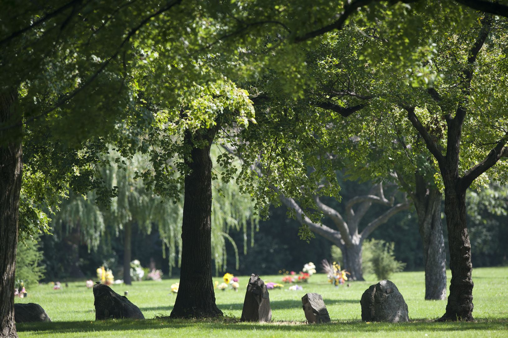 Montreal Memorial Garden and Funeral Complex | Urgel Bourgie