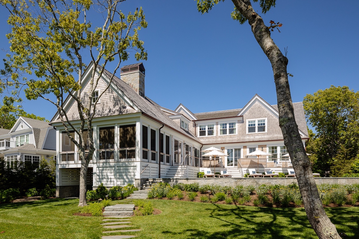 2 Cross Tree Way Custom Home by O'Neill Bowes Building Company