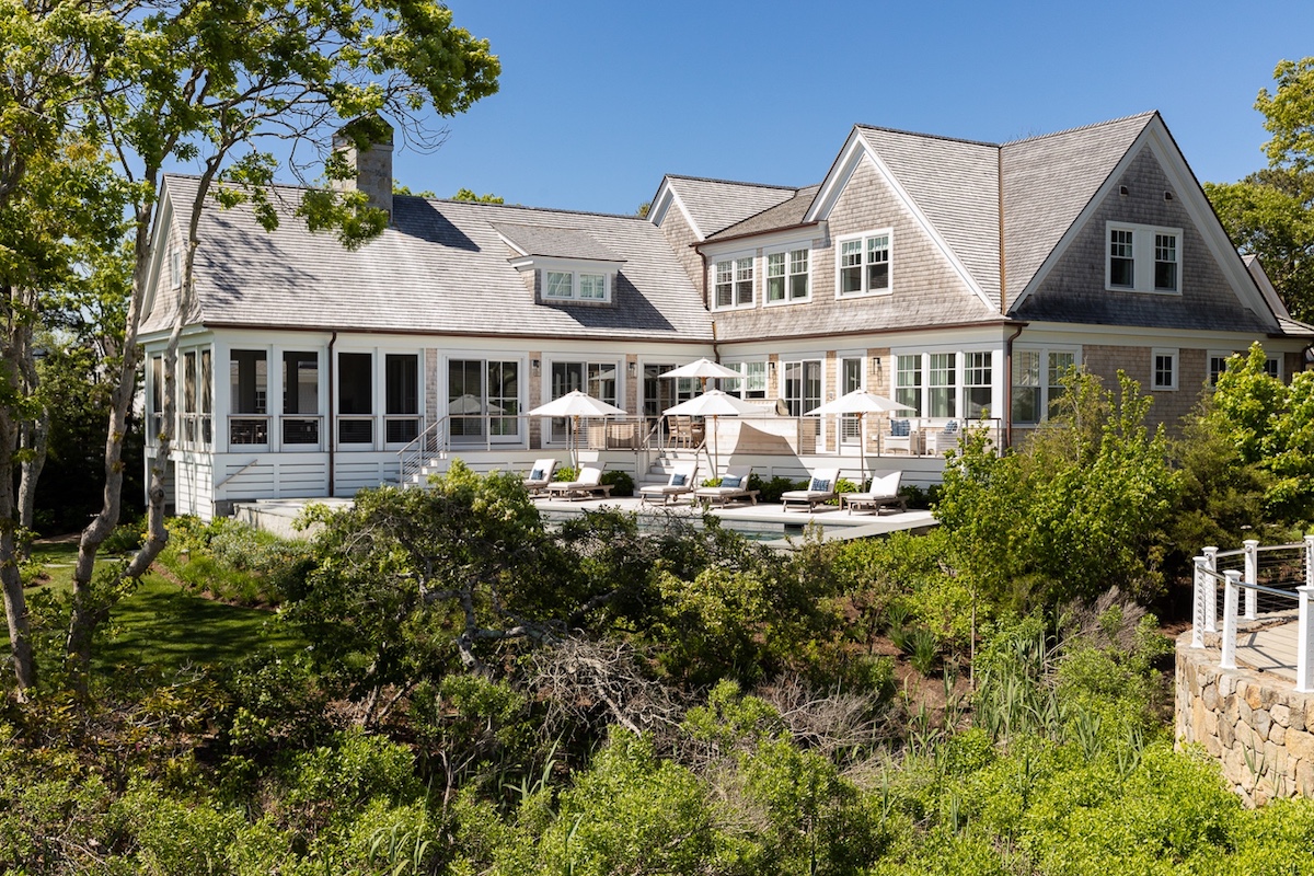 2 Cross Tree Way Custom Home by O'Neill Bowes Building Company