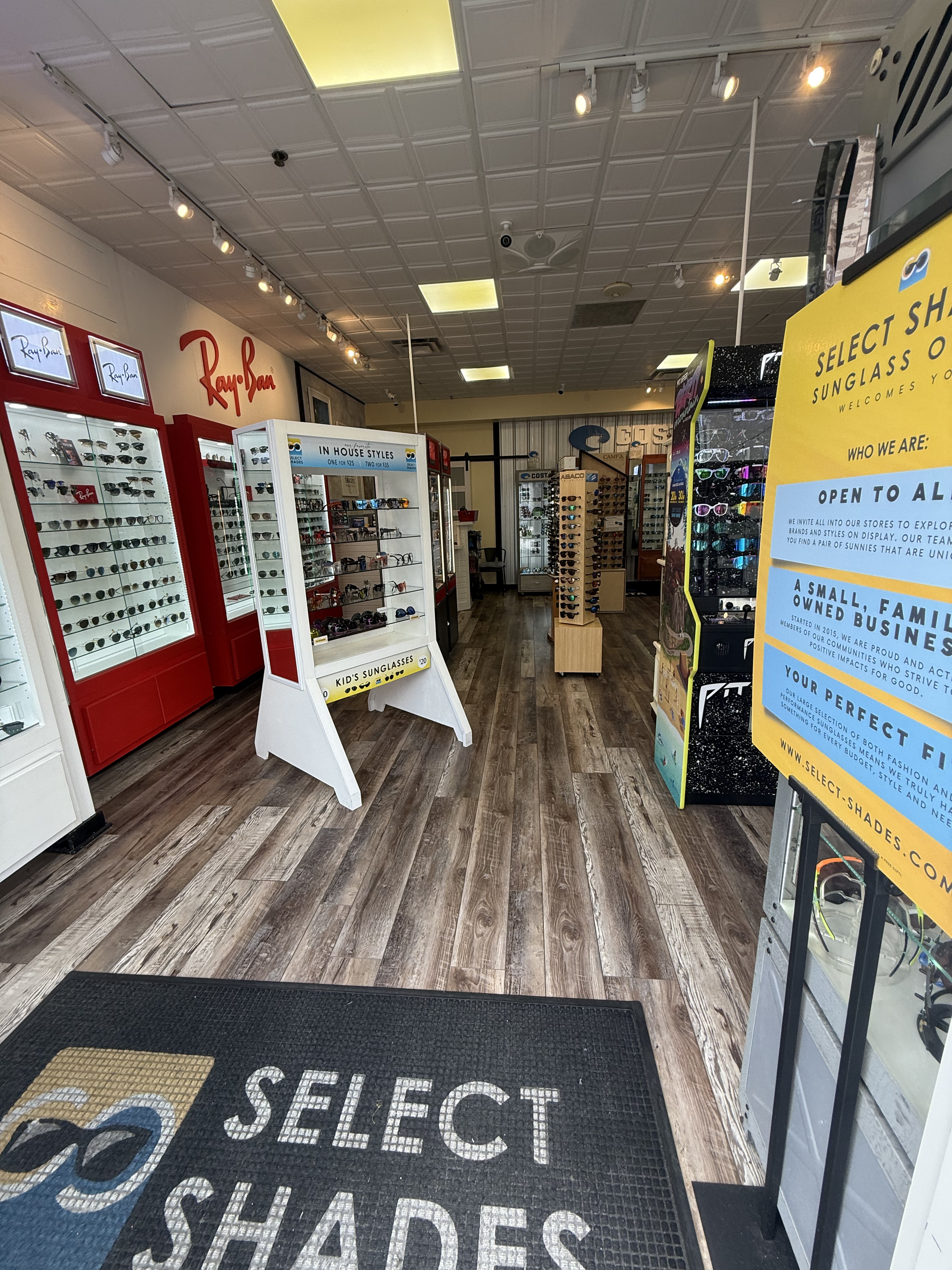 Ray-Ban sunglasses wall at Select Shades Sunglass Outlet in North Charleston, SC – classic aviators and wayfarers at outlet prices