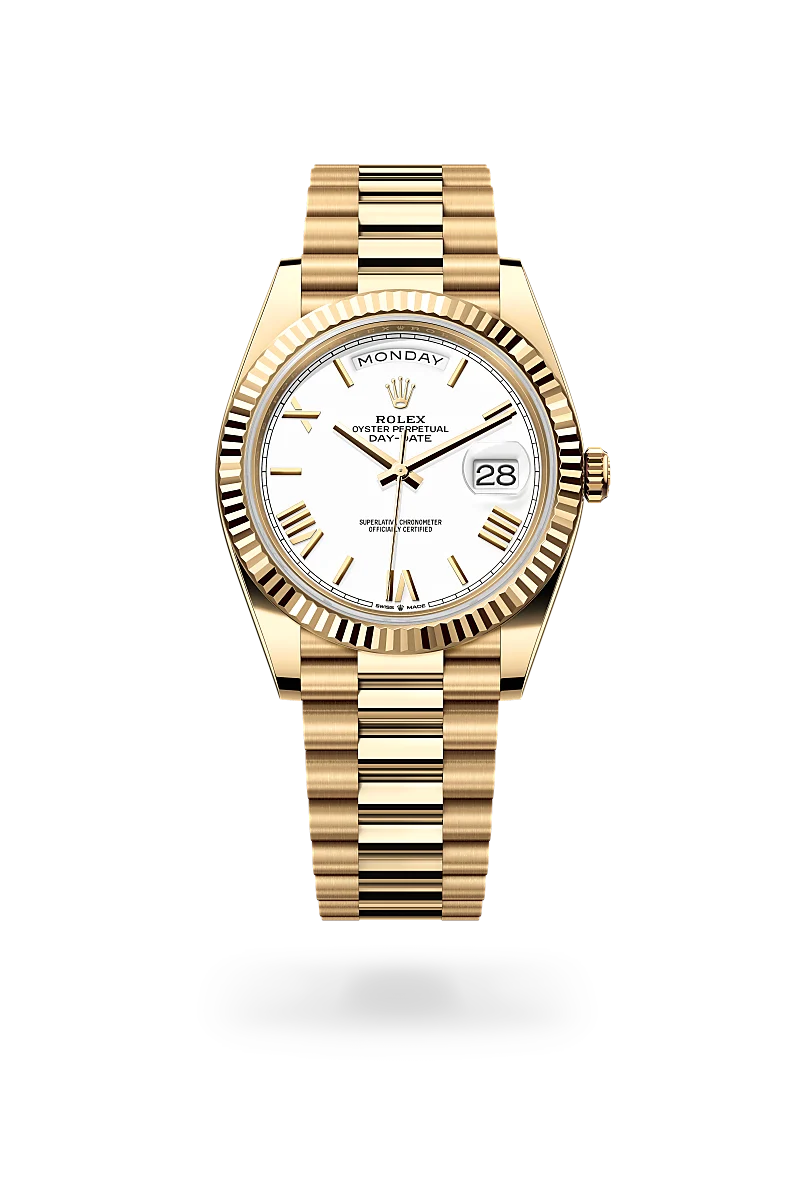 Rolex Day-Date 40 in 18 ct yellow gold with a White finish dial, fluted bezel, and 18 ct yellow gold bracelet