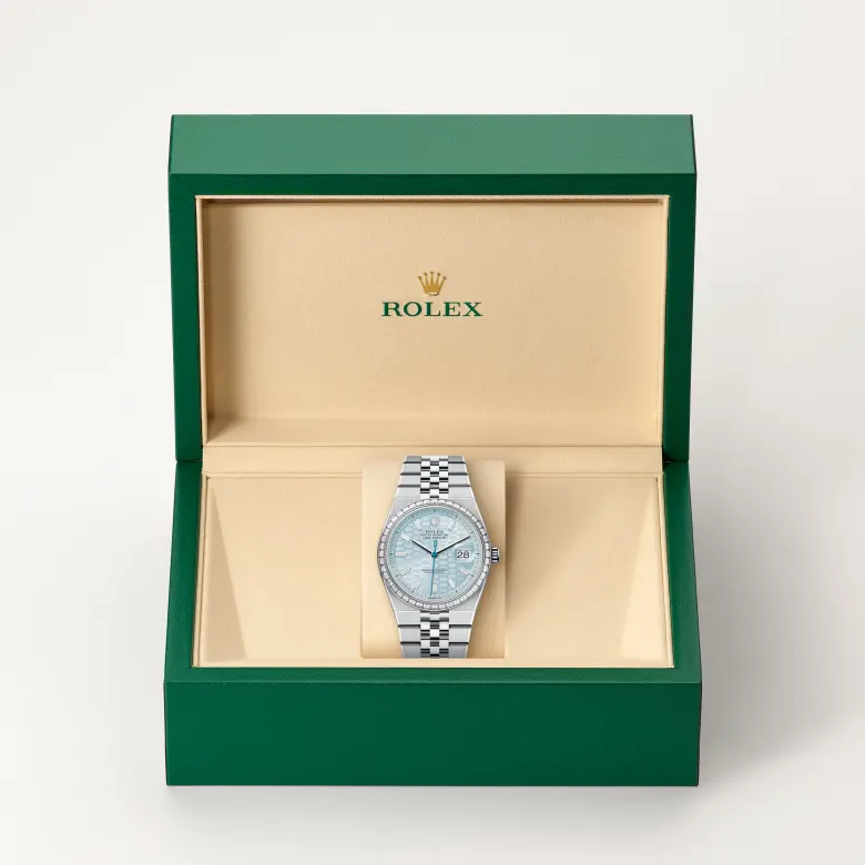 Rolex Land-Dweller, M127286TBR-0001 presentation box