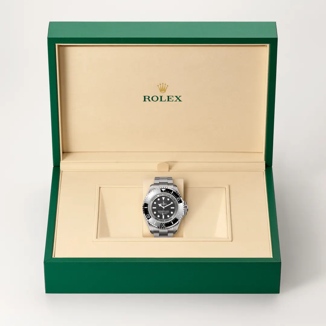 Rolex Deepsea, M126067-0002 presentation box