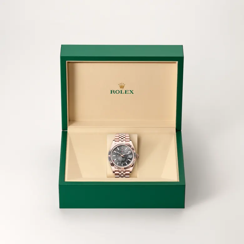 Rolex Sky-Dweller, M336935-0008 - presentation box