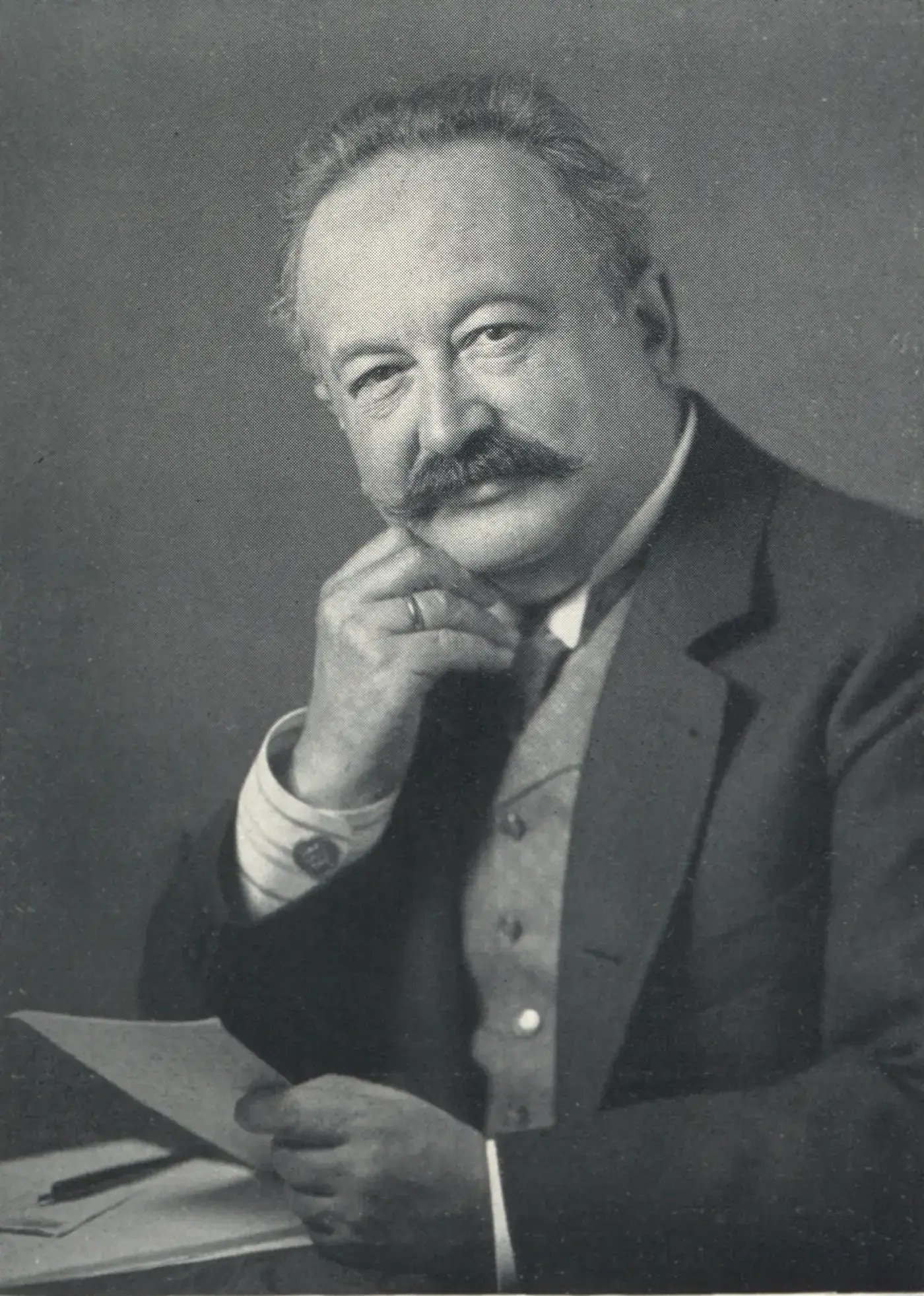Oscar Blumenthal holte die Villa nach Bad Ischl und schrieb hier sein berühmtes Stück „Im weißen Rößl".