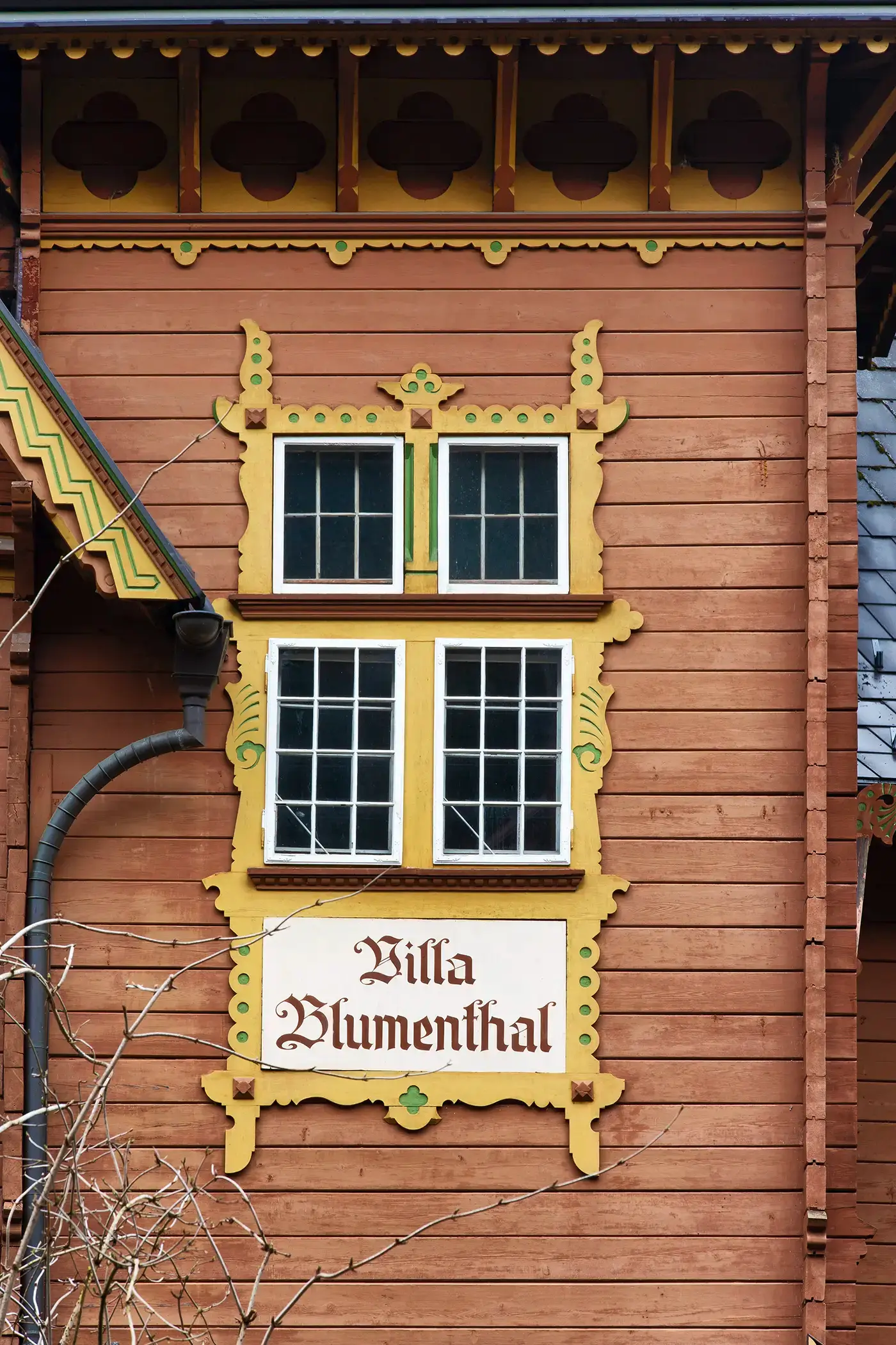 Der Name der Villa verweist heute noch auf ihren ersten Besitzer Oscar Blumenthal.