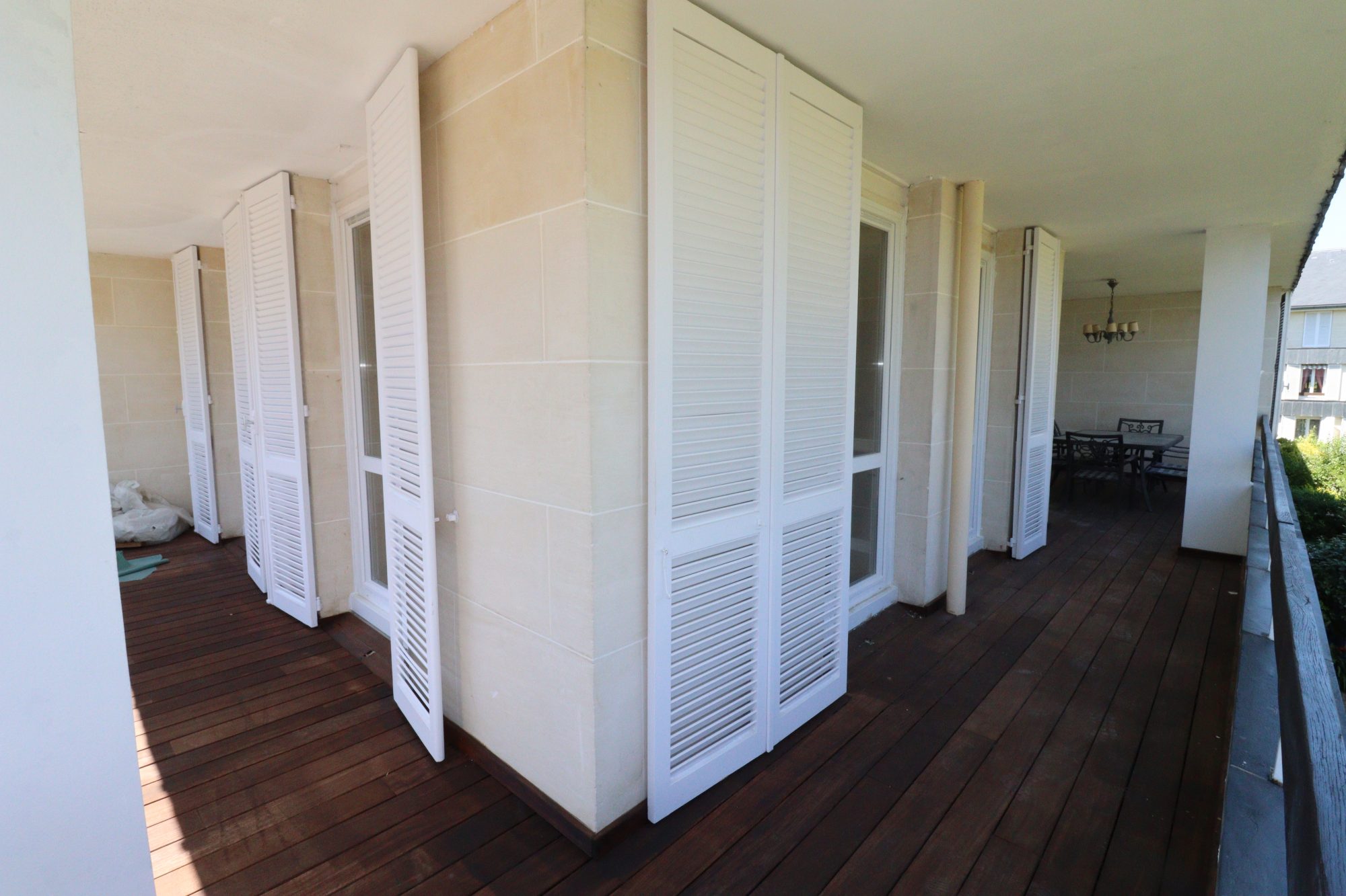 Images bien immobilier Louveciennes