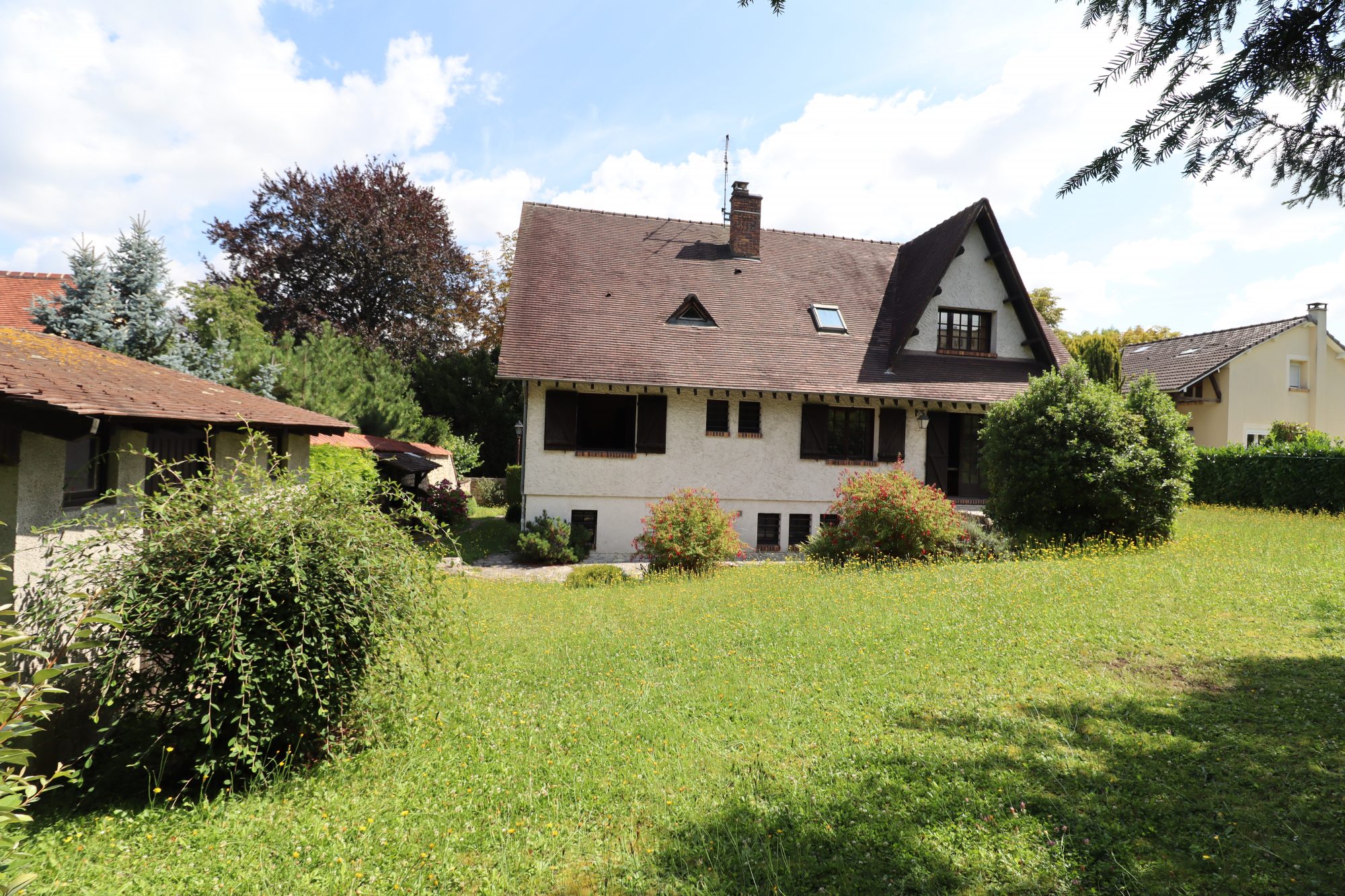 Images bien immobilier Louveciennes