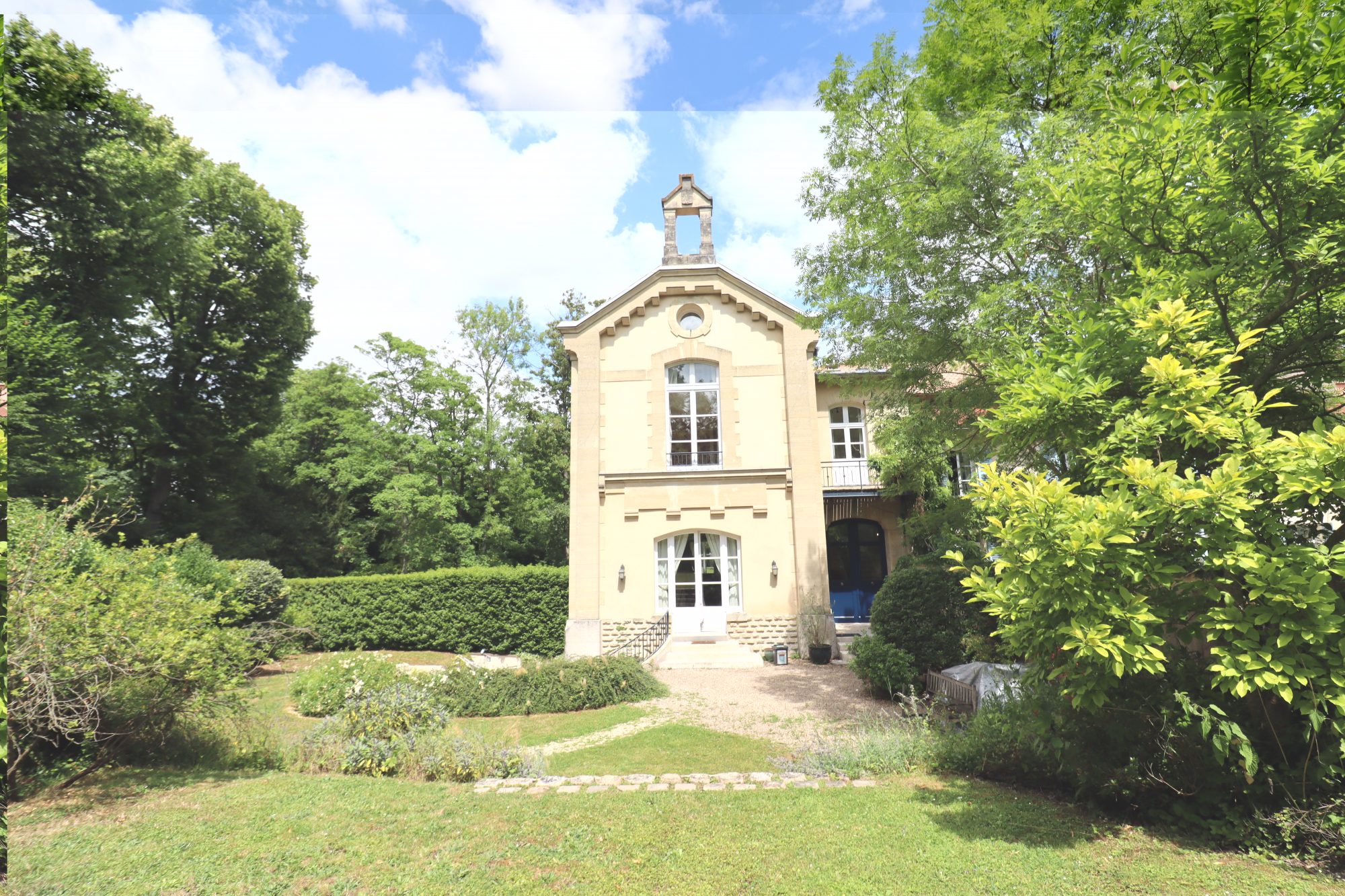 Images bien immobilier Louveciennes