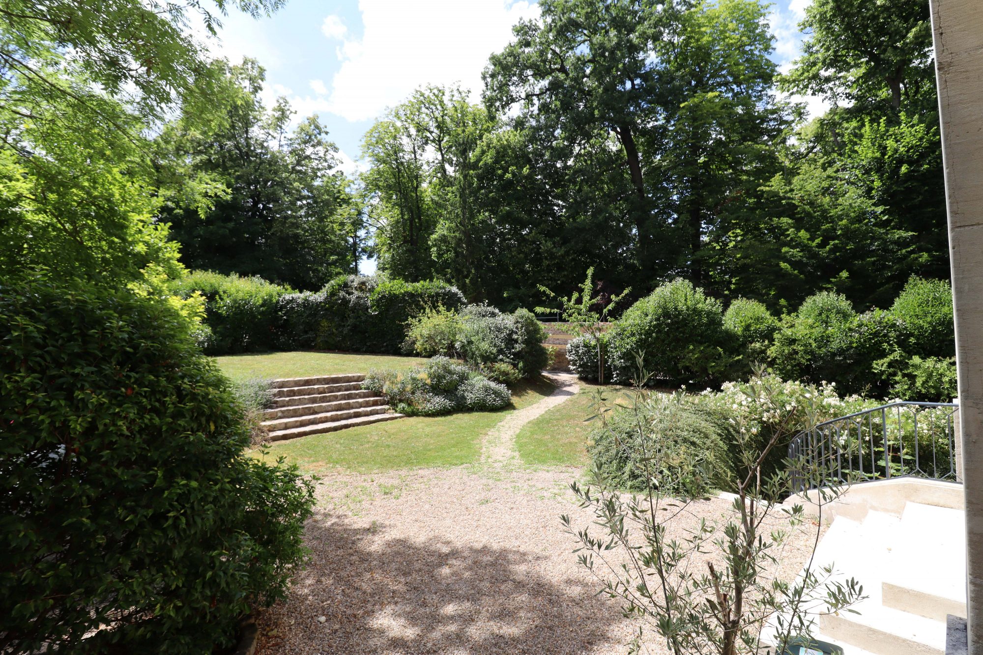 Images bien immobilier Louveciennes