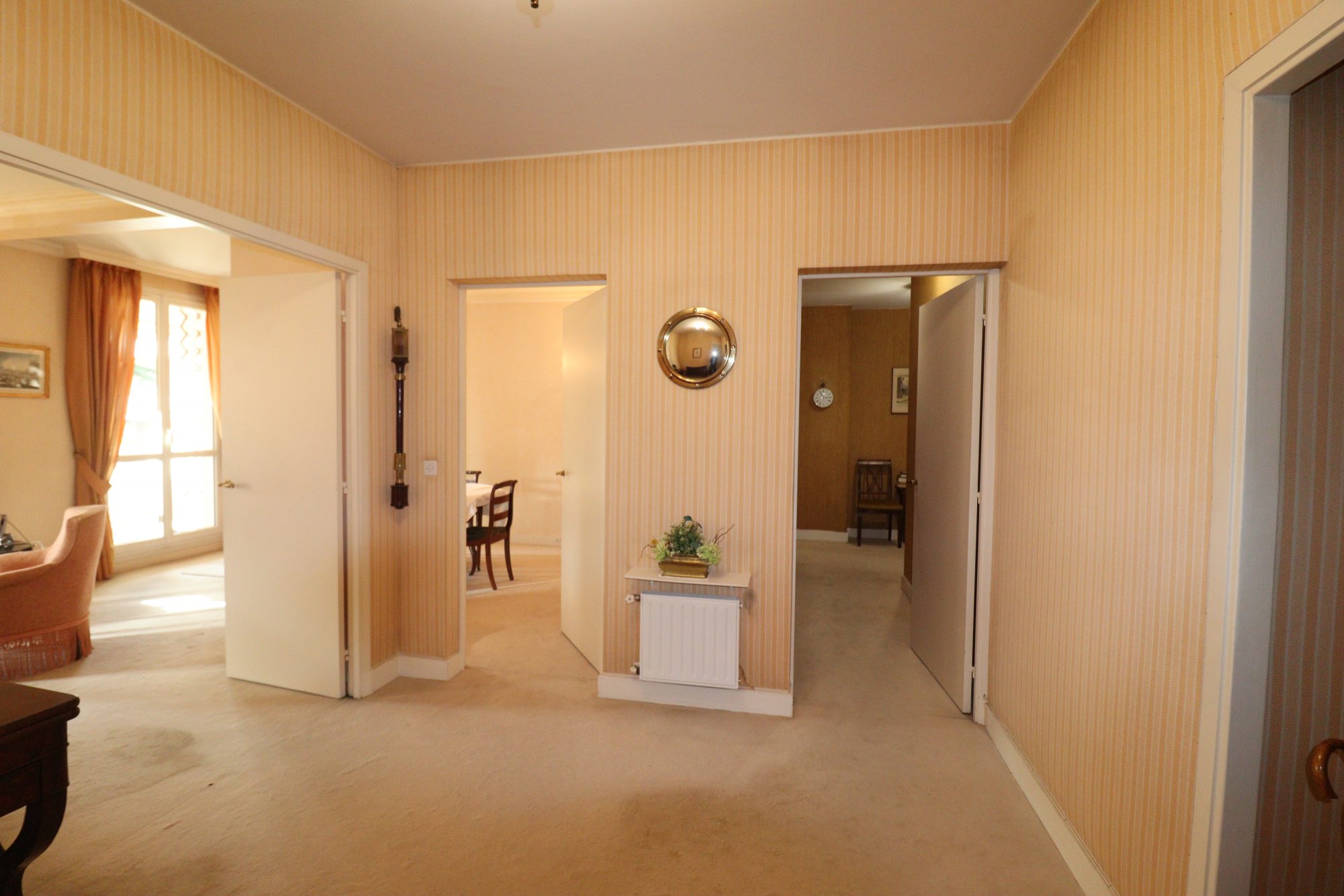 Images bien immobilier Louveciennes