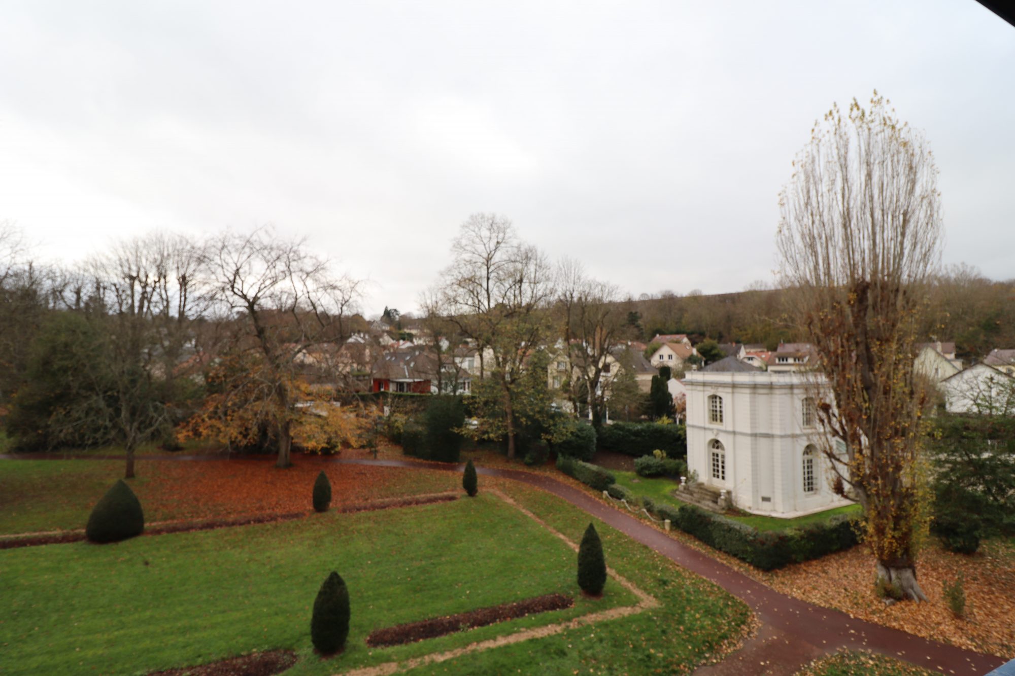 Images bien immobilier Louveciennes