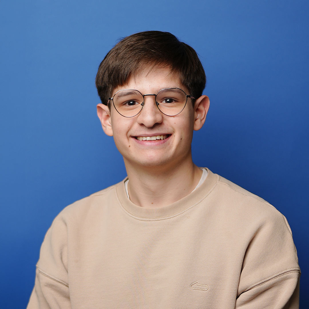 Олександр Назаренко