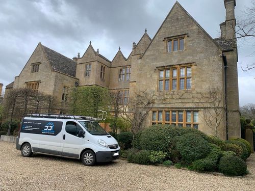 JJ Roofing Van Evesham Reroof