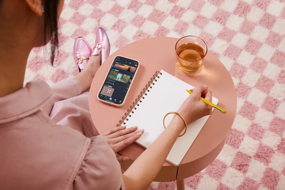 Host preparing for webinar by gathering thoughts and themes