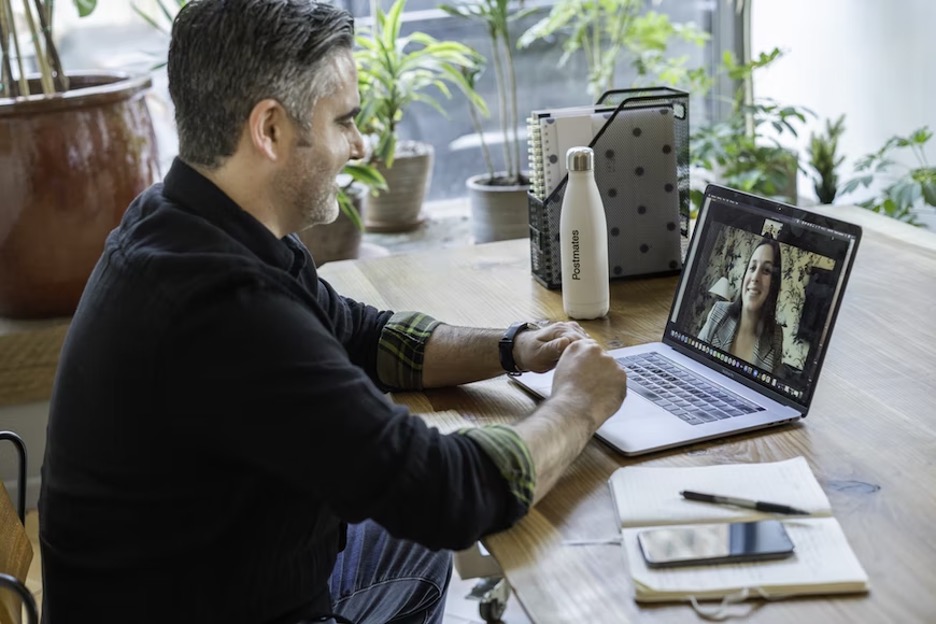 Best practices for virtual meeting etiquette