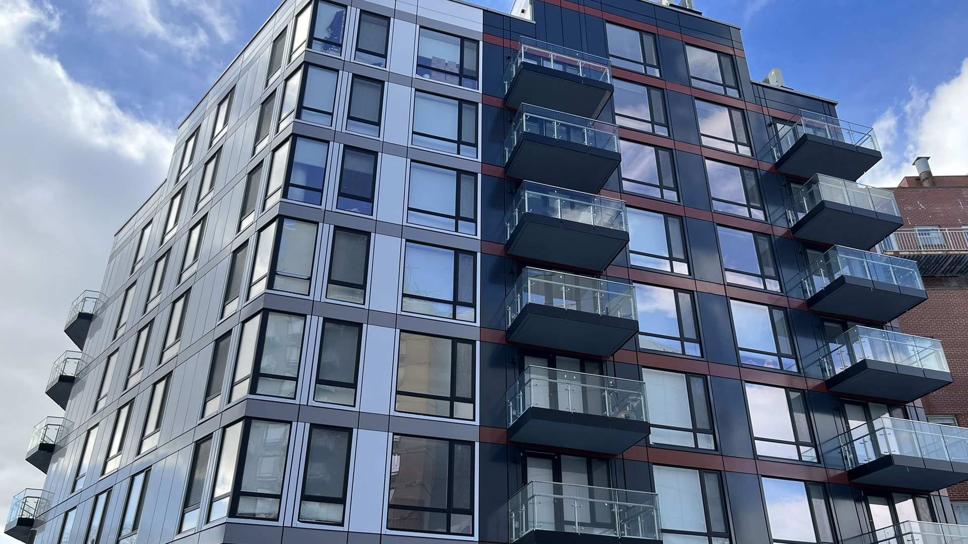 Engineering Perfection: Inside the Process of Modern Facade Manufacturing