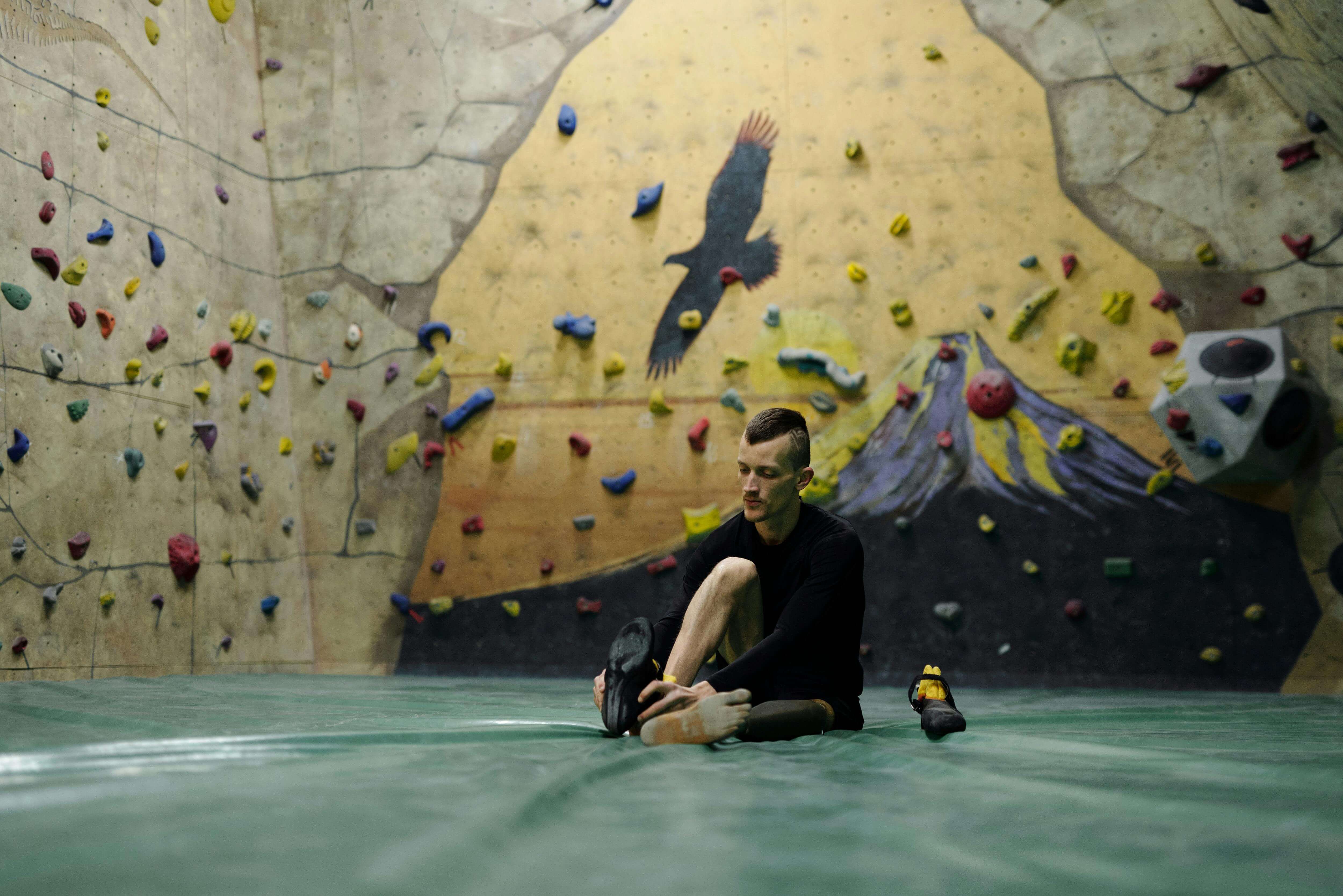 6 Steps to Start Climbing Indoors: Beginner Gear, Safety, Grades & Tips