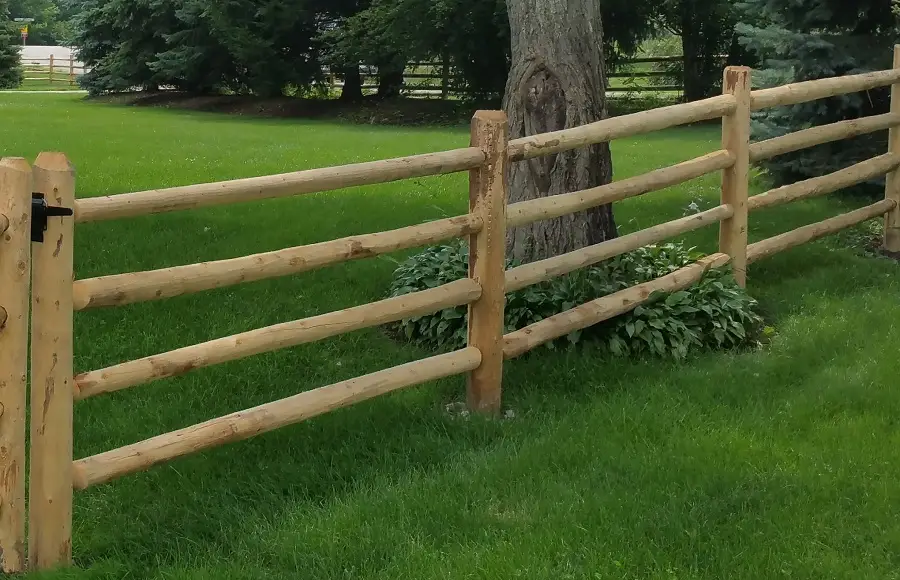 Secure dog exercise areas from certified Chicagoland fence installers
